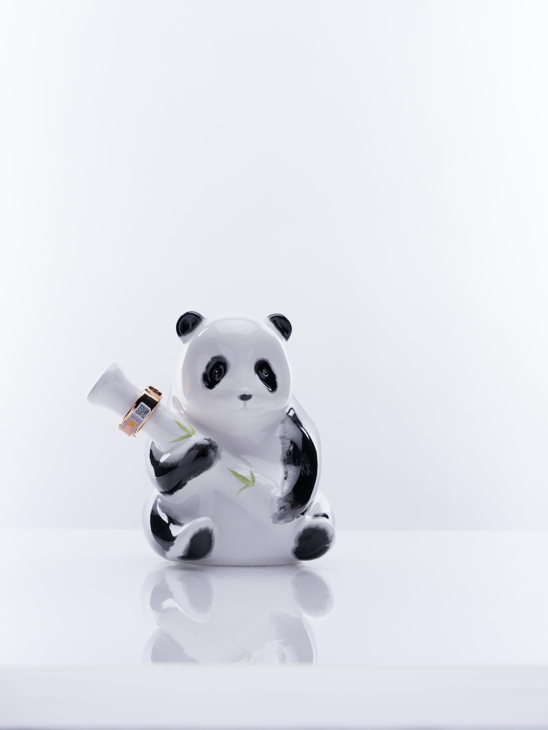 Amazon.co.jp: 五粮液 パンダ熊猫 500ml アルコール52度 箱付 中国白酒